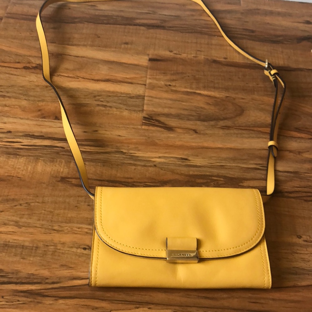 Cole Haan Smartphone Crossbody